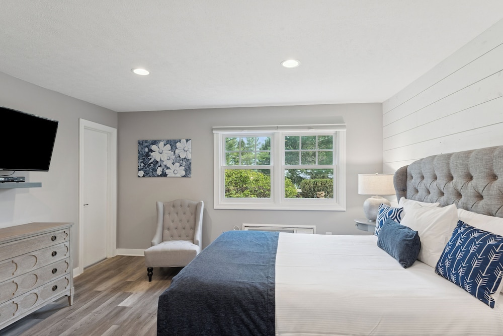 Airlie Hotel - photo 8