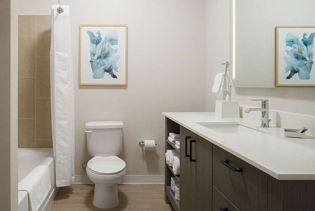 WaterWalk Extended Stay by Wyndham Huntsville - photo 11