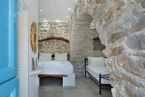 Politimis Studio N6 — 4-Star Luxury Hotel in Amorgos, Greece