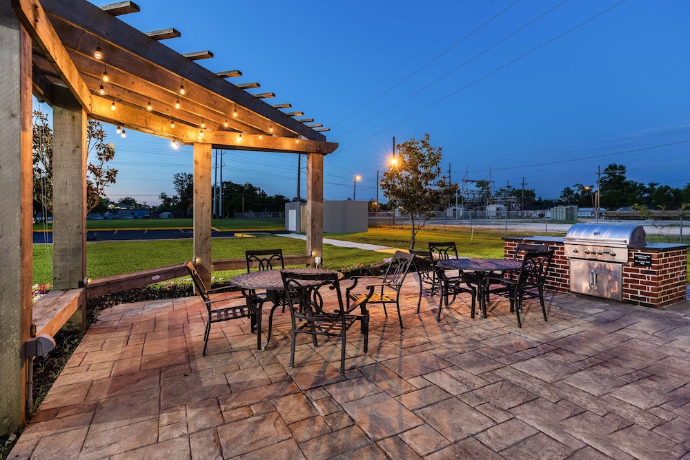 Hampton Inn Sulphur Lake Charles Area - photo 32