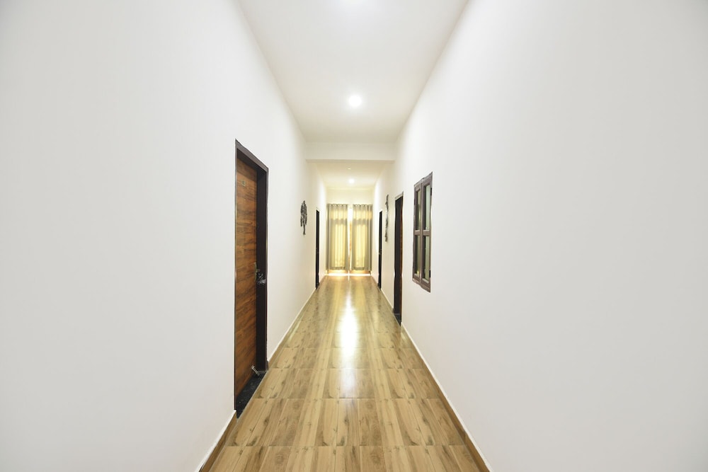 Fabhotel Rajhans in Bilaspur, India