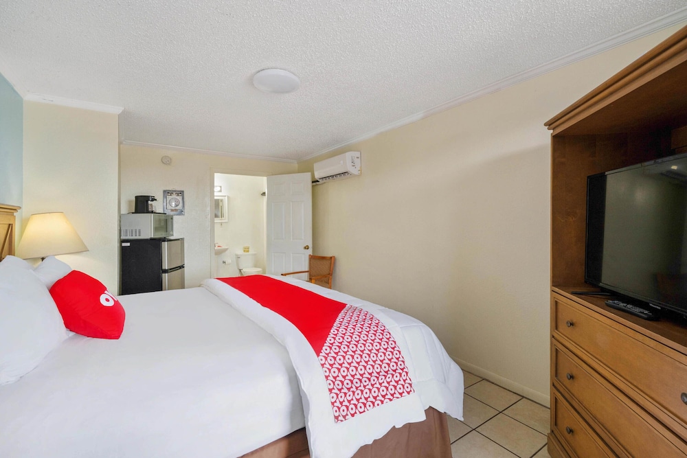 OYO Hotel Rockport Bay View - photo 6