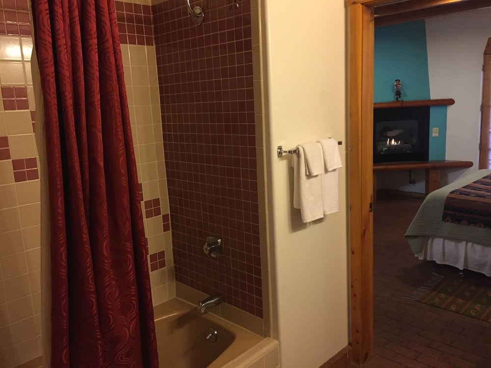 Guadalupe Inn - photo 59