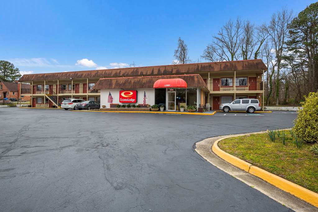 Econo Lodge Williamsburg Historic Area - photo 2