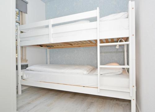 Ferienanlage Bansin Seepferdchen 8 — 4-Star Luxury Hotel in Seebad Bansin, Germany