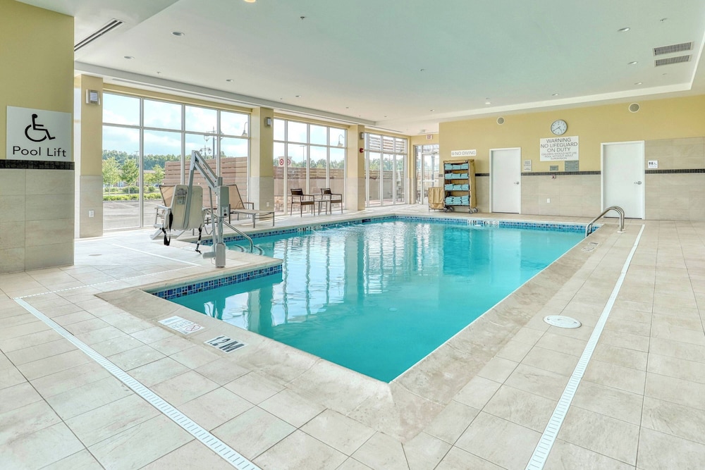 Courtyard by Marriott North Brunswick - photo 21
