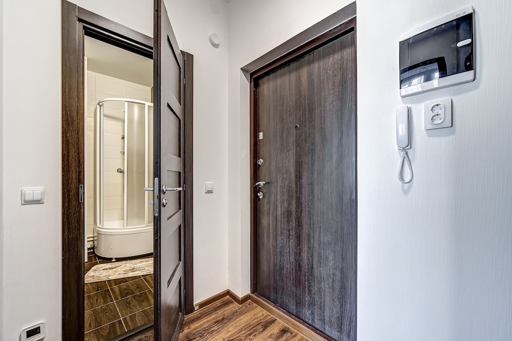 Modern apartment Vesta near Komendantsky — 4-Star Luxury Hotel in Saint Petersburg, Russia