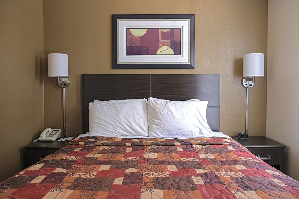 Seahorse Inn and Cottages - photo 7