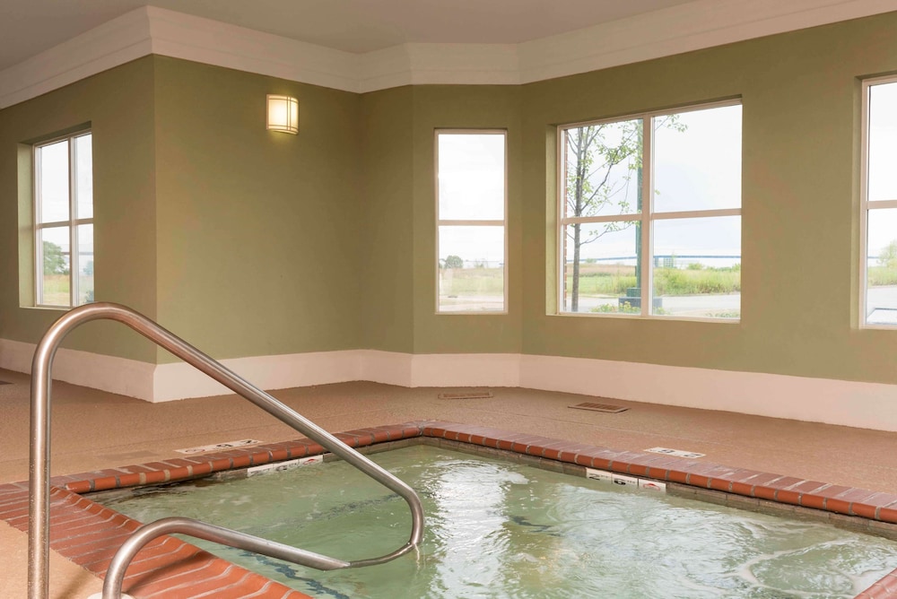 Homewood Suites by Hilton Indianapolis Airport Plainfield - photo 21