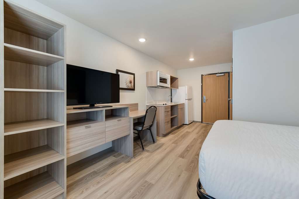 WoodSpring Suites Meridian - photo 10