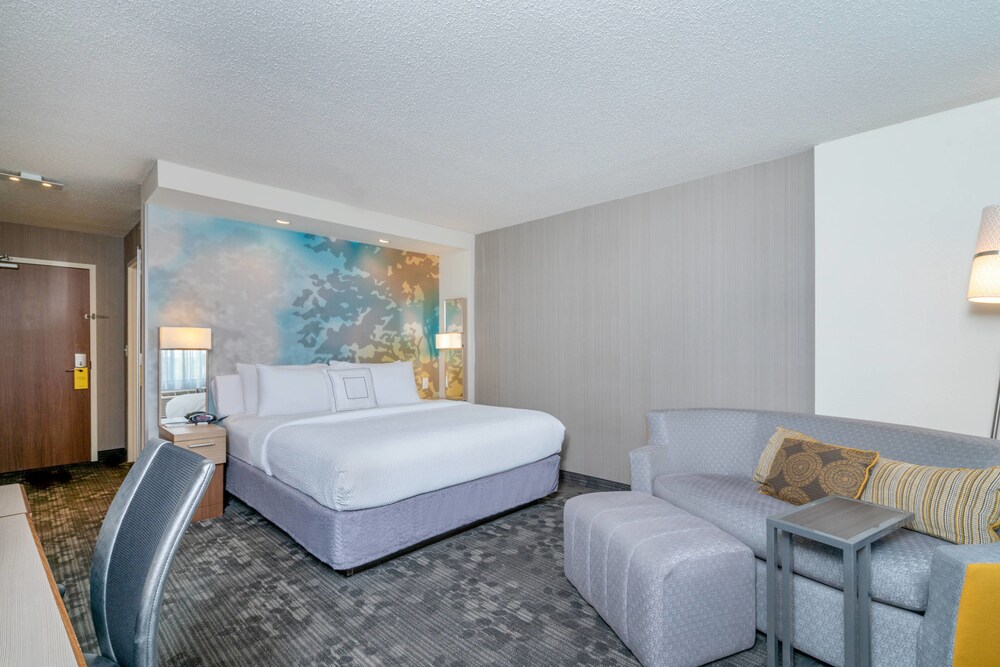 Courtyard by Marriott Wilkes Barre Arena - photo 8