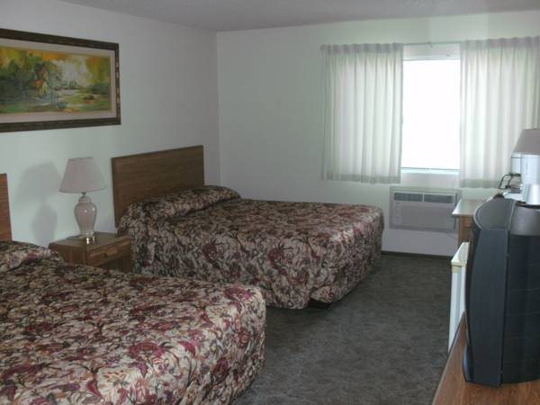 Riverwood Inn — hotel in Delta