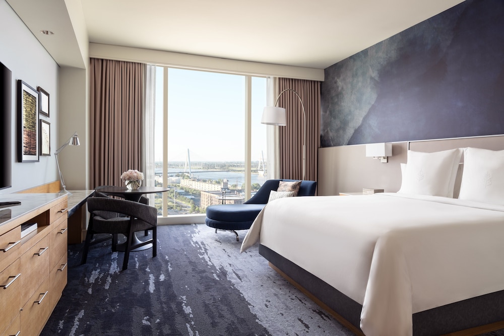 Four Seasons Hotel St Louis - photo 85
