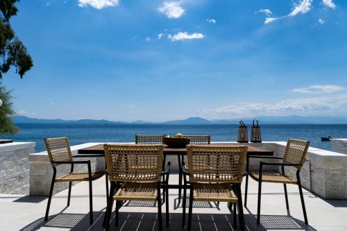 Gatzeas Blue - last minute hotel in Unknown City