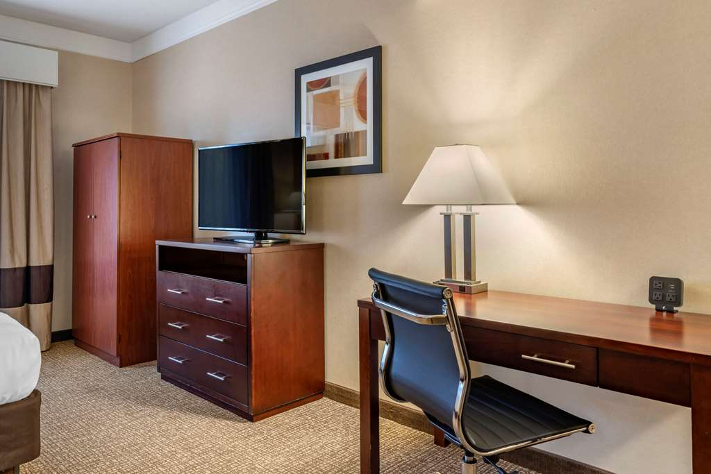 Comfort Suites Linn County - featured photo