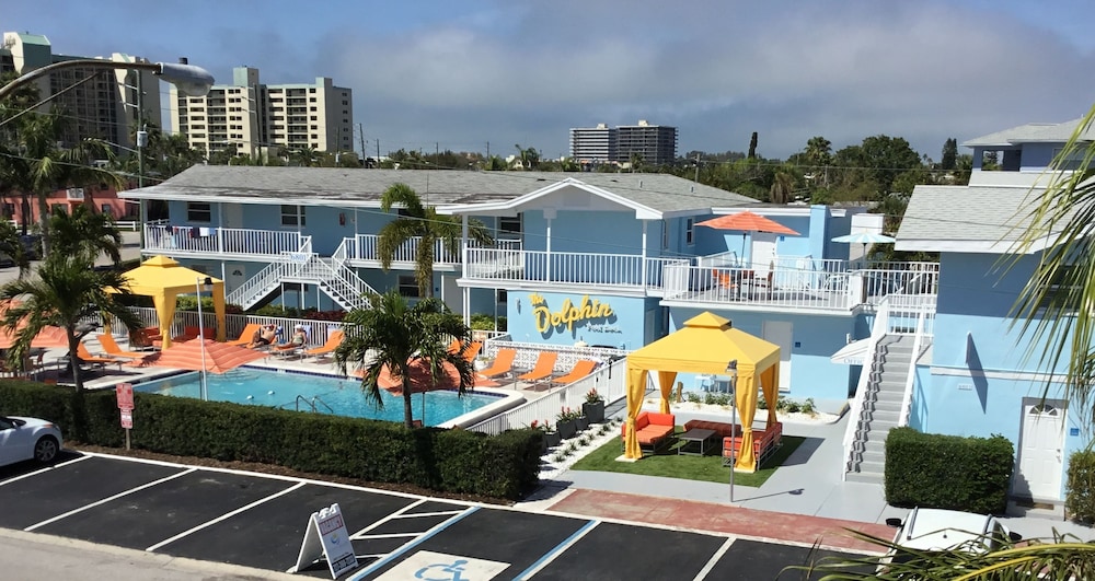 St Pete Beach Suites - photo 88