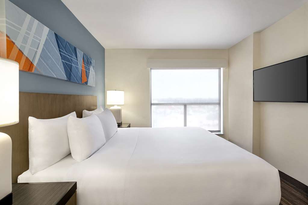 Hyatt House Bryan College Station - photo 6
