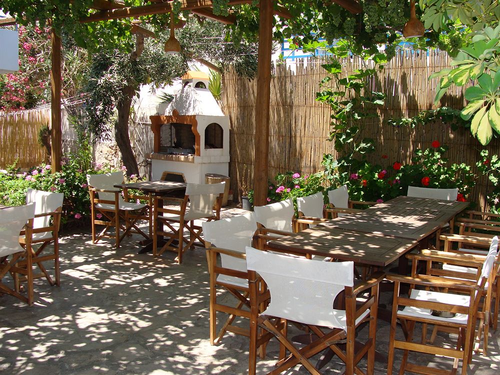 Tilemachos Rooms & Studios - carbon neutral hotel in Milos