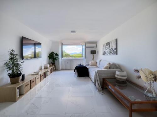 Eur Mostacciano vista panoramica — 4-Star Luxury Hotel in Rome, Italy