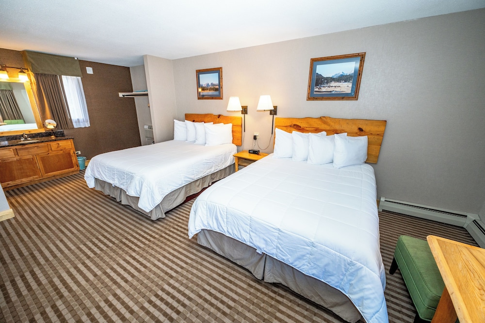 Hotel Estes - photo 35