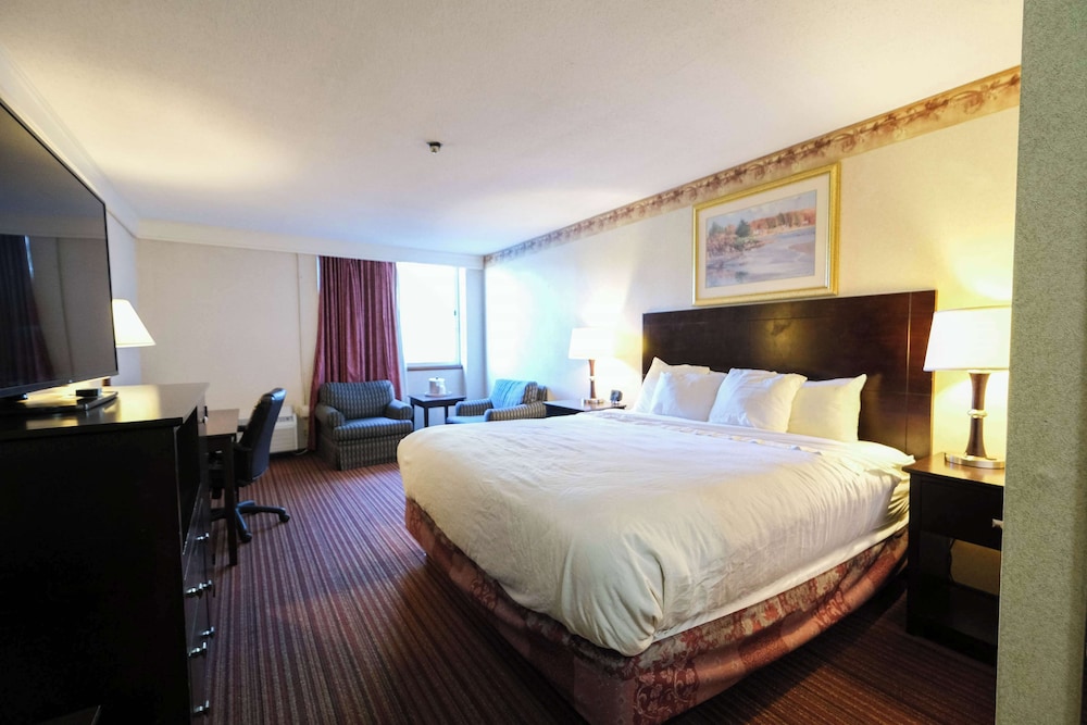Fireside Inn & Suites Portland - photo 32