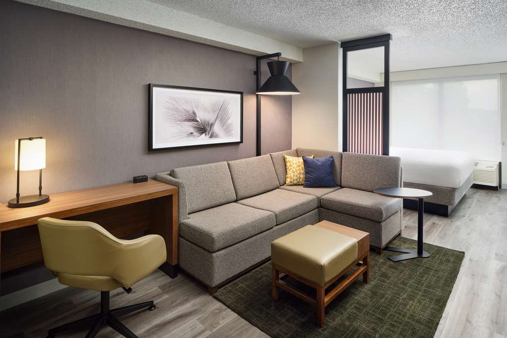 Hyatt Place Greensboro - photo 30