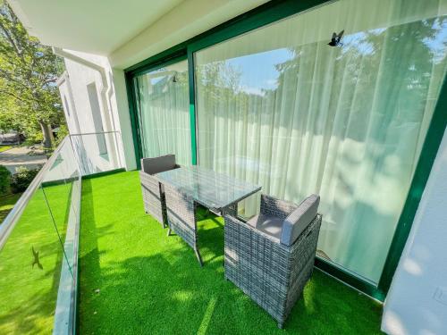 Villa Bauhaus Wellness Apartments 207 PetitePlage — 4-Star Luxury Hotel in Siofok, Hungary