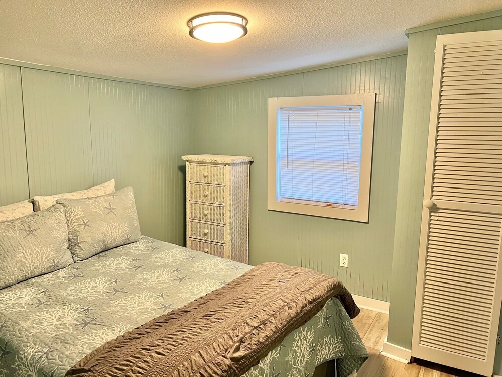 The Panacea Motel - photo 27