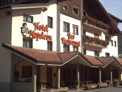 Hotel Napoleon — hotel in Montjovet
