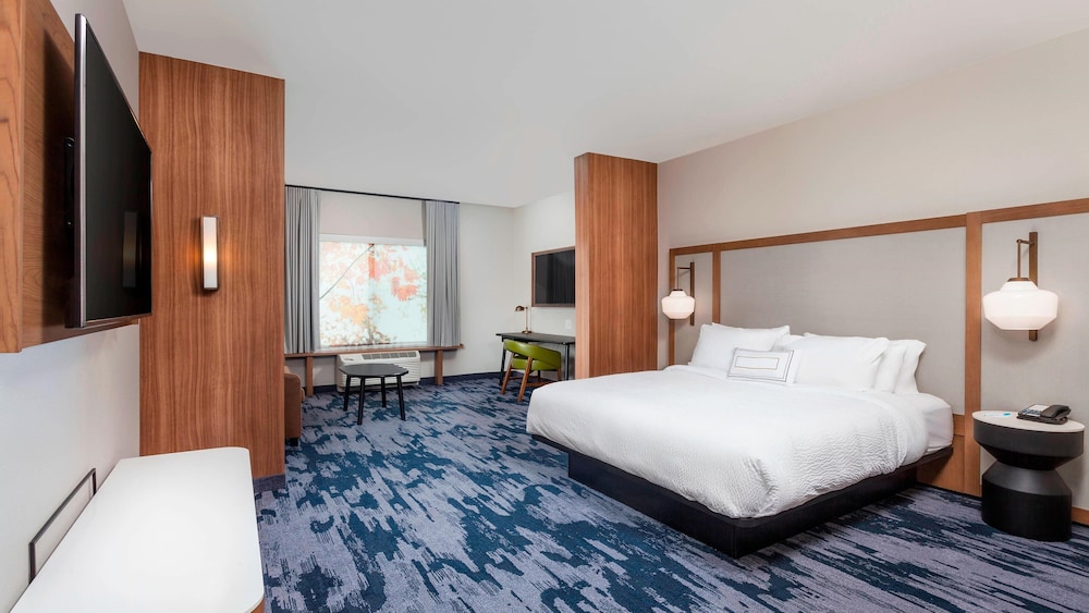 Fairfield Inn & Suites by Marriott Lebanon - photo 12