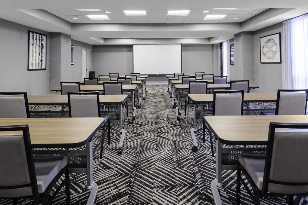 Hyatt Place Dallas Arlington - photo 7