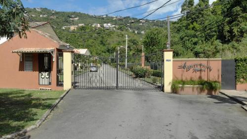 Brittany Manor Retreat — 4-Star Luxury Hotel in Kingston, Jamaica