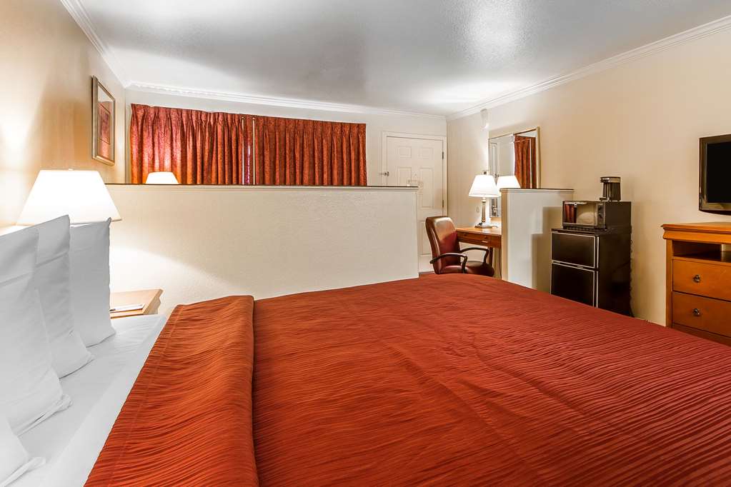 Quality Inn And Suites Gilroy - photo 27