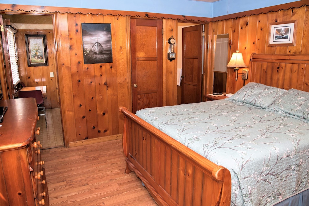 Kern Lodge Kernville - photo 2