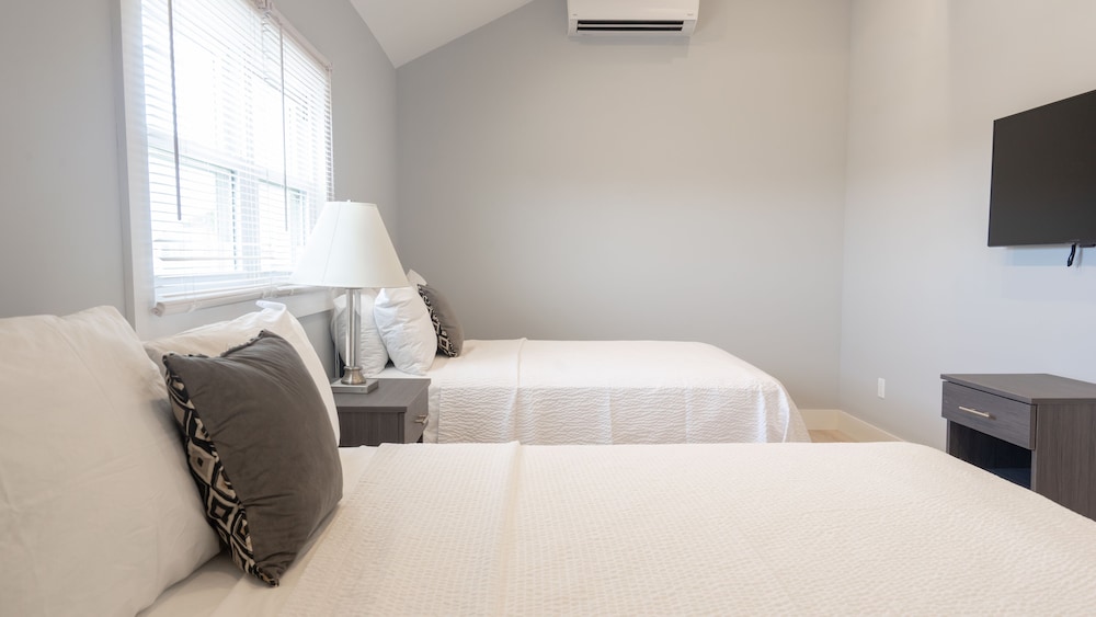 A Wave Inn - photo 12
