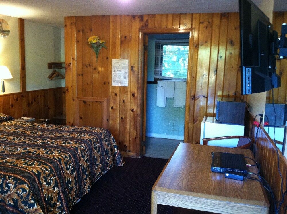 Granby Motel - photo 15