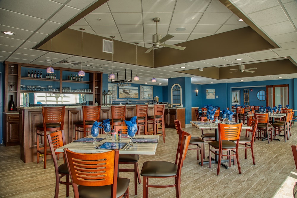 Bay Watch Resort & Conference Center - photo 92