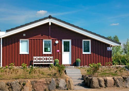 Dänische Ferienhäuser am Salzhaff Haus Meerjungfrau — 4-Star Luxury Hotel in Kirchdorf, Germany