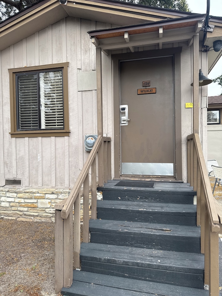Carmel Resort Inn - photo 130