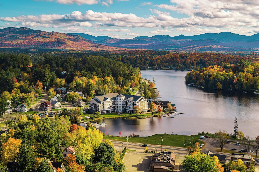 Voco Saranac Lake Waterfront An Ihg Hotel - photo 109