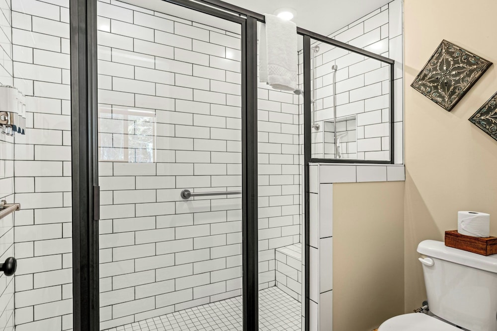 SpringHill Suites by Marriott Island Park Yellowstone - photo 28