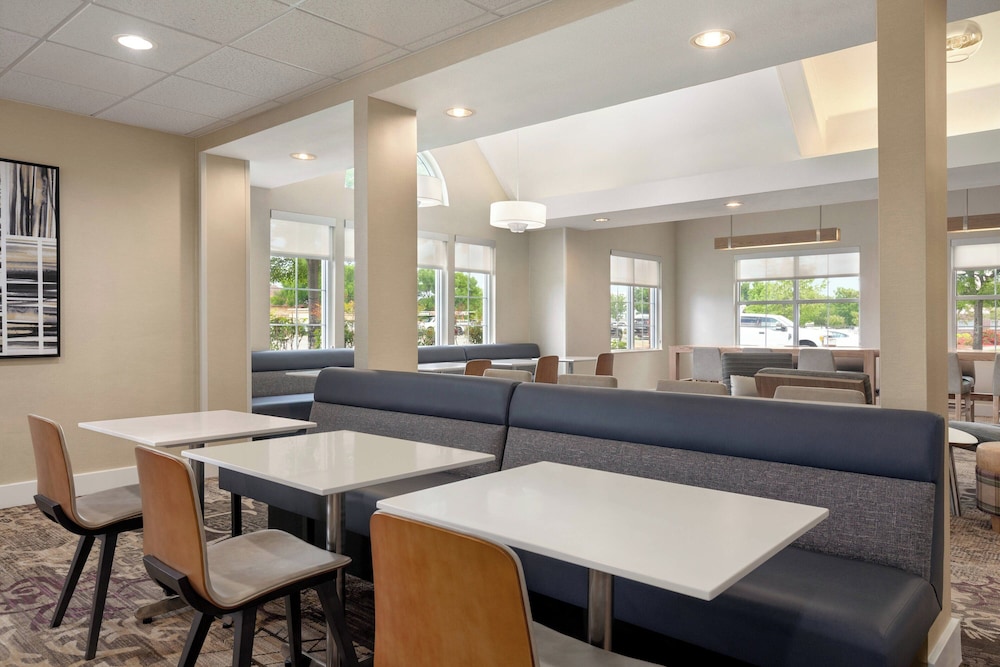 Residence Inn by Marriott Vacaville - photo 27
