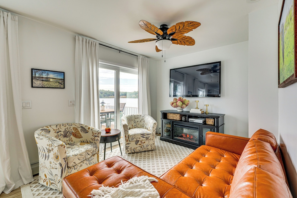 Winter on the Water: Warm & Cozy Thompson Retreat — hotel in Thompson