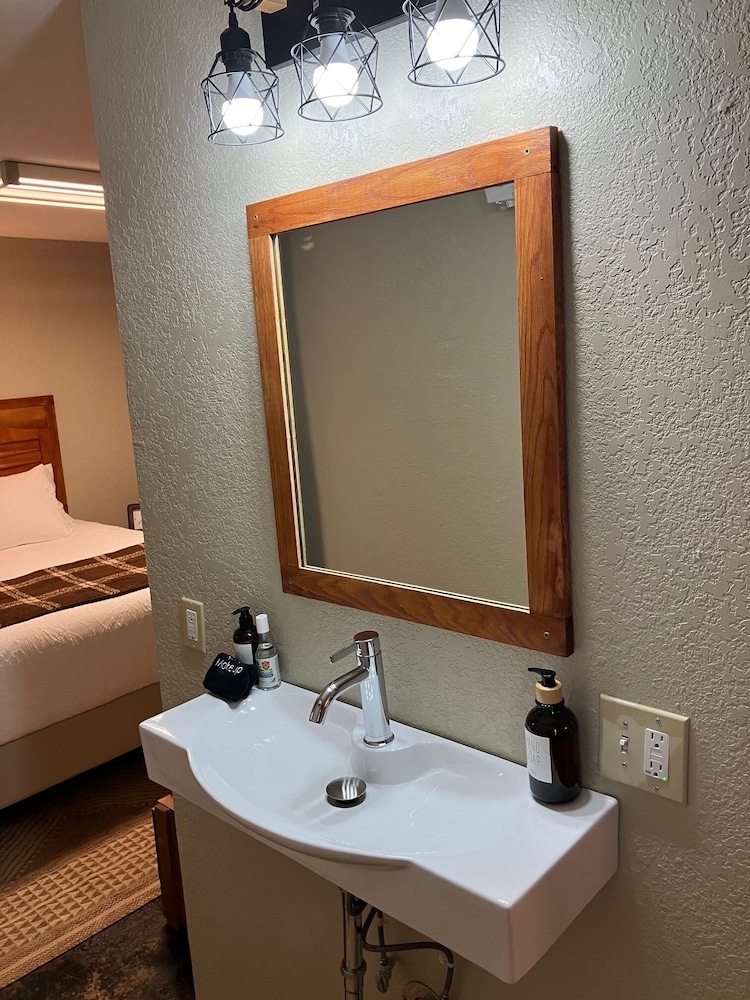 Prairie Rose Inn - photo 31