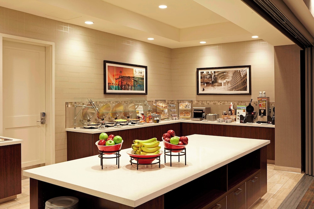 Residence Inn by Marriott Los Angeles LAX Century Boulevard - photo 36