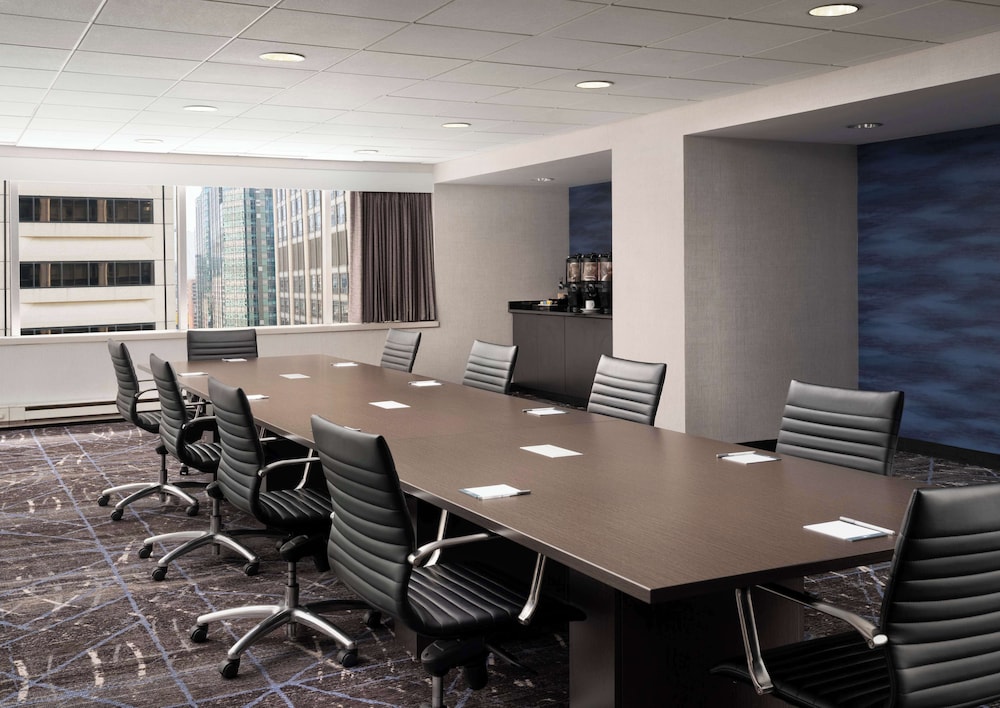 Hampton Inn Chicago Downtown Magnificent Mile - photo 30