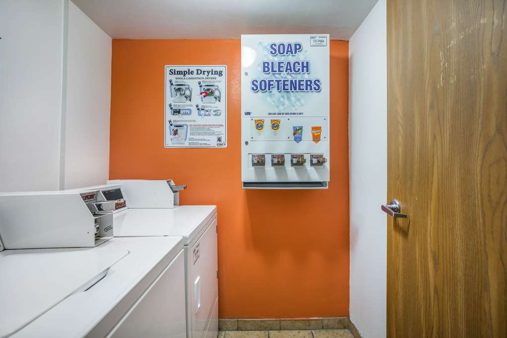 Motel 6 Madison WI East - photo 27