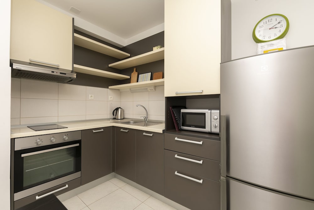 Apartments Djani — 4-Star Luxury Hotel in Omis, Croatia