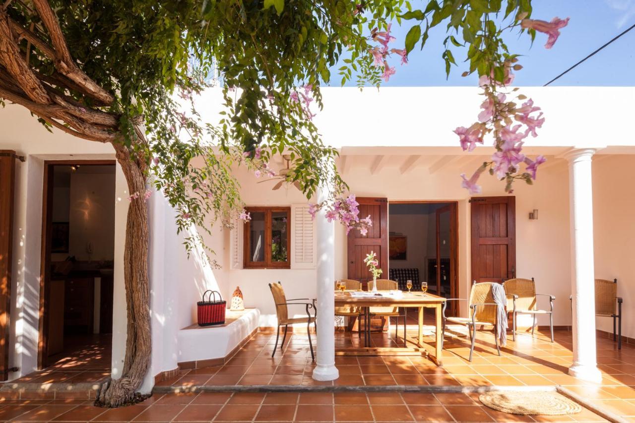 Can Vinyeta - carbon neutral hotel in Unknown City
