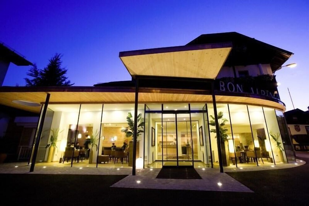 Hotel Bon Alpina in Innsbruck, Austria